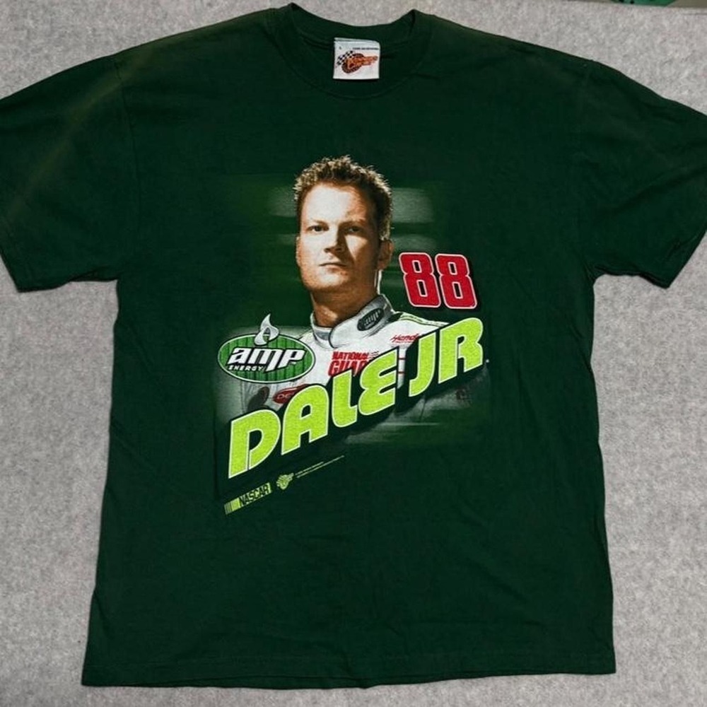 Winners Circle Dale Earnhardt Jr. 2008 green racing t-shirt Size L